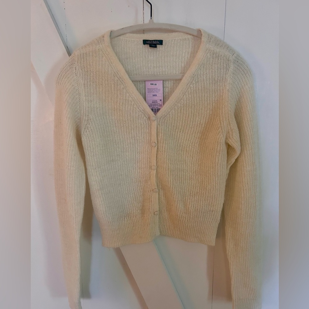 Wild Fable Cream Button-Up Cardigan NWT never been worn